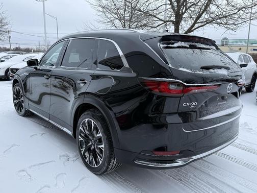 2024 Mazda CX-90 PHEV Premium