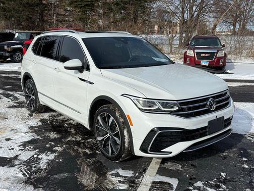 2024 Volkswagen Tiguan 2.0T SEL R-Line 4MOTION