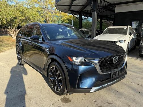 2024 Mazda CX-90 PHEV Premium Plus