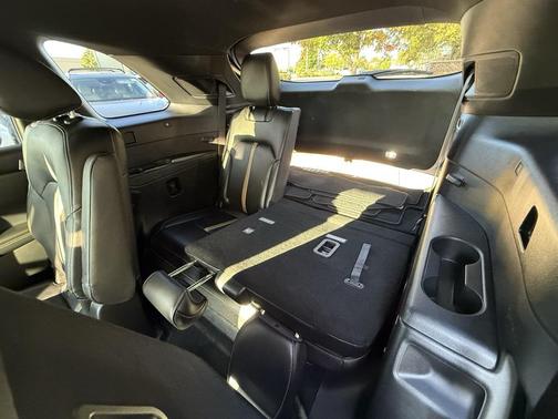 2024 Mazda CX-90 PHEV Premium Plus