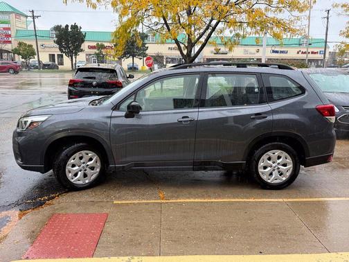 Magnetite Gray Metallic 2021 Subaru Forester Base