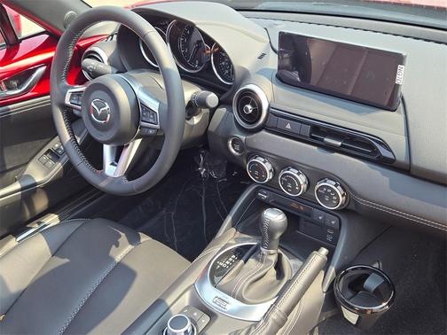 2025 Mazda MX-5 Miata RF Grand Touring