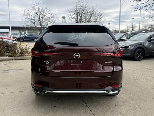 2024 Mazda CX-90 PHEV Premium Plus