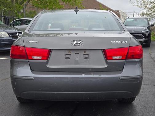 2010 Hyundai SONATA GLS