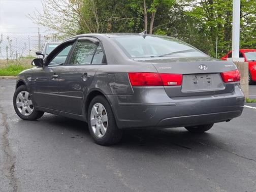 2010 Hyundai SONATA GLS