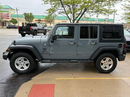 Anvil Clear Coat 2014 Jeep Wrangler Unlimited Sport