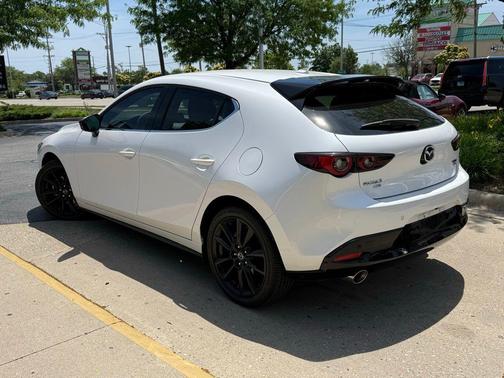 Snowflake White Pearl Mica 2024 Mazda Mazda3 2.5 Turbo AWD