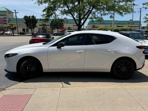 Snowflake White Pearl Mica 2024 Mazda Mazda3 2.5 Turbo AWD