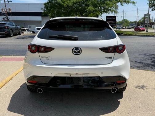Snowflake White Pearl Mica 2024 Mazda Mazda3 2.5 Turbo AWD