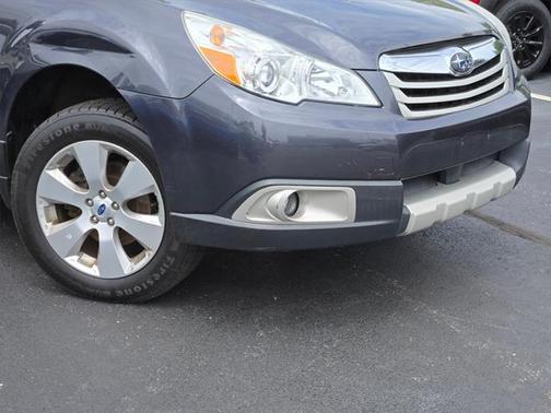 2012 Subaru Outback 2.5i Limited