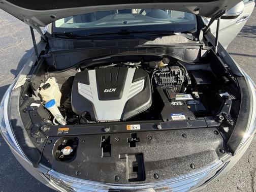 2016 Hyundai SANTA FE SE