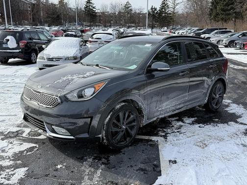 2019 Kia Niro s Touring