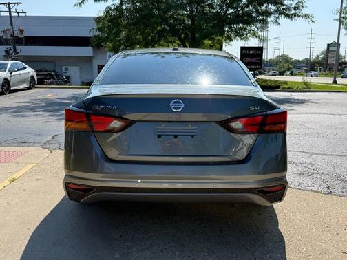 Gun Metallic 2021 Nissan Altima 2.5 SV