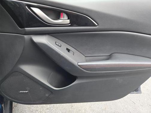 2014 Mazda Mazda3 s Grand Touring