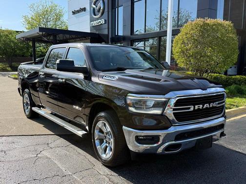 Rugged Brown Pearlcoat 2019 RAM 1500 Big Horn