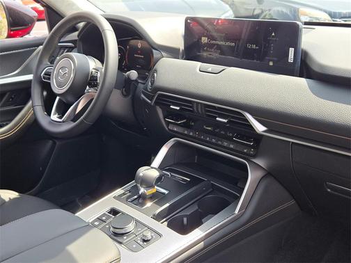 2025 Mazda CX-70 PHEV Premium Package