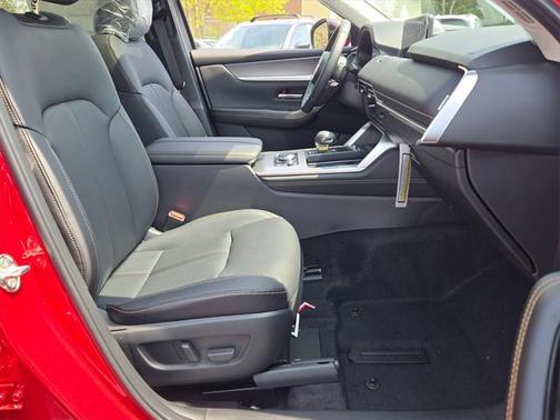 2025 Mazda CX-70 PHEV Premium Package