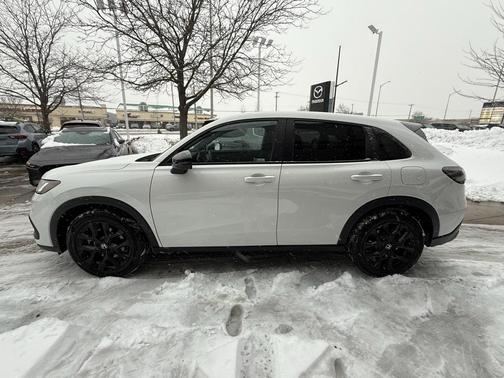 2023 Honda HR-V AWD Sport