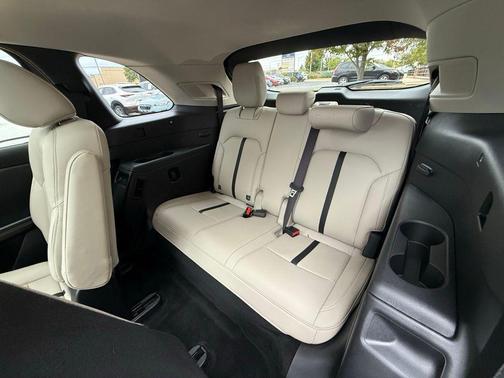 2024 Mazda CX-90 PHEV Premium