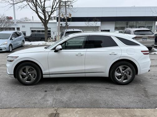 2026 Genesis GV70 2.5T