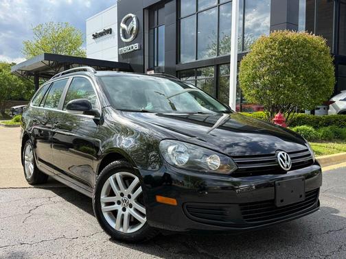 Black Uni 2013 Volkswagen Jetta SportWagen TDI