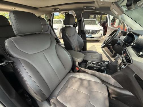 2019 Hyundai SANTA FE Ultimate 2.4
