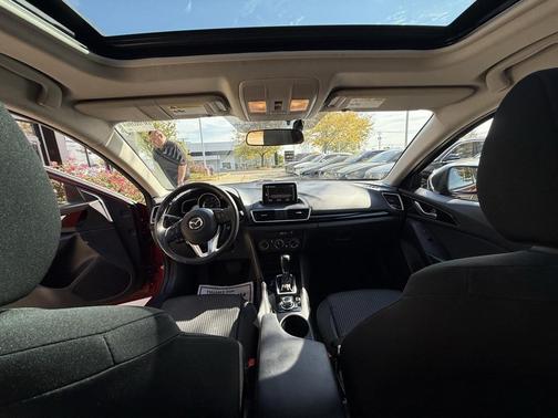 2016 Mazda Mazda3 i Touring