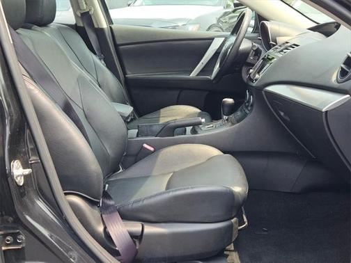 2013 Mazda Mazda3 i Grand Touring