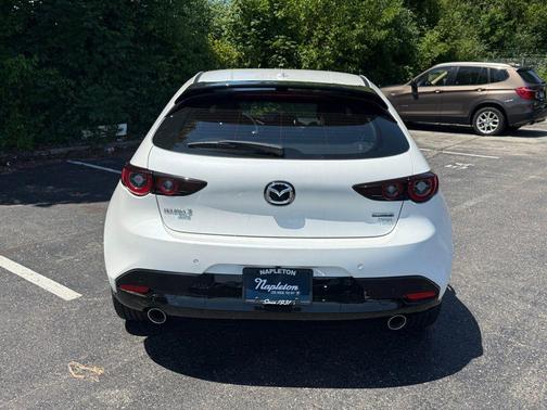 Snowflake White Pearl Mica 2026 Mazda Mazda3 2.5 Turbo AWD