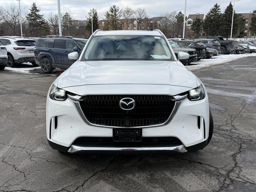 2024 Mazda CX-90 PHEV Premium Plus