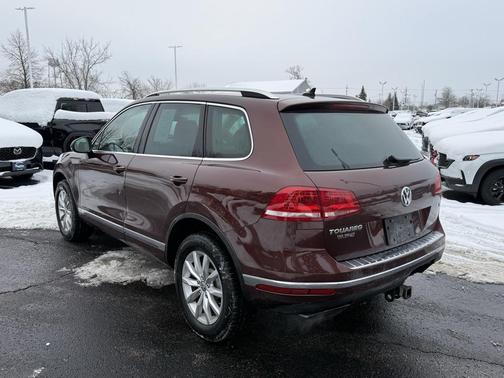2017 Volkswagen Touareg V6 Sport w/Technology