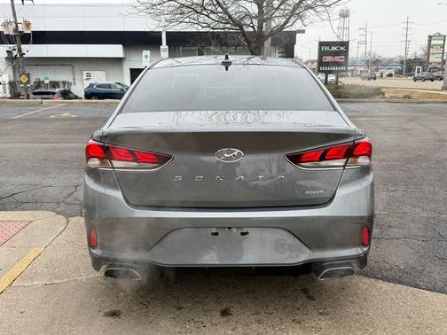 2019 Hyundai SONATA Sport