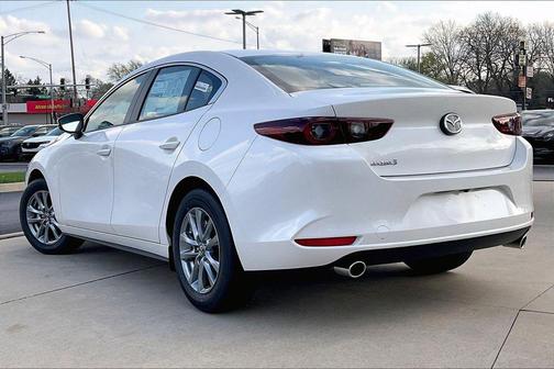 Snowflake White Pearl Mica 2026 Mazda Mazda3 FWD