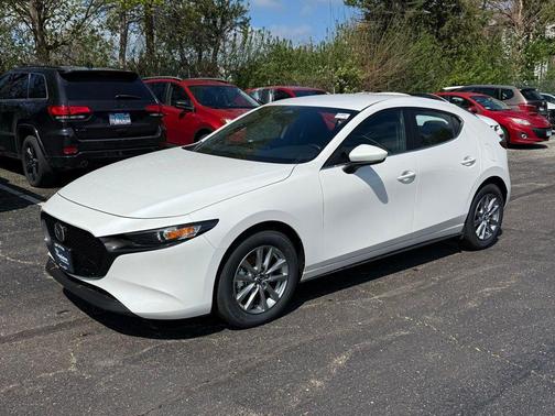 Snowflake White Pearl Mica 2026 Mazda Mazda3 FWD