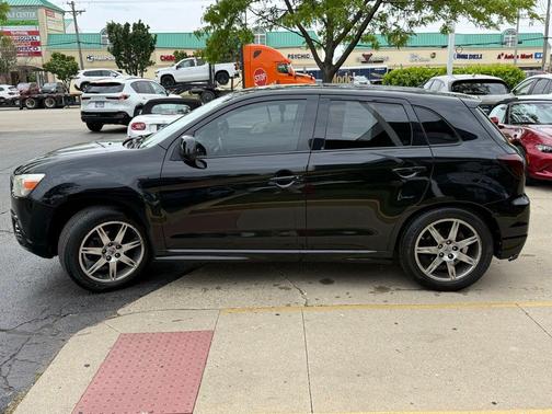 Labrador Black Pearl 2011 Mitsubishi Outlander Sport SE