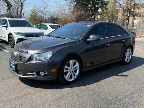 Tungsten Metallic 2014 Chevrolet Cruze LTZ