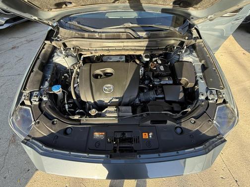 2022 Mazda CX-5 Carbon Edition
