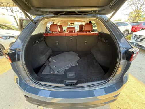 2022 Mazda CX-5 Carbon Edition