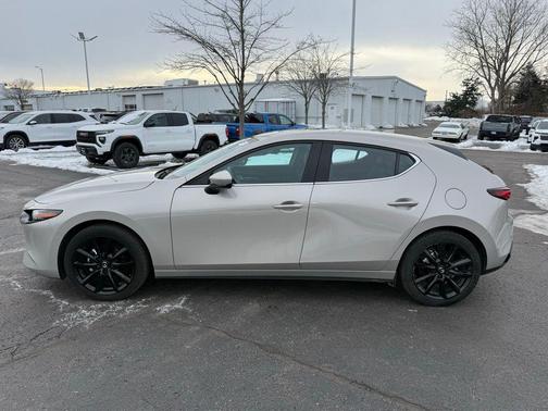 2025 Mazda Mazda3 FWD w/Premium Package