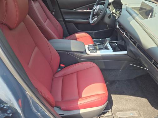2025 Mazda CX-30 2.5 S Carbon Edition