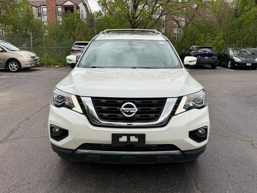 Pearl White 2018 Nissan Pathfinder Platinum