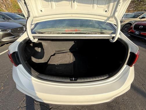 2018 Hyundai Accent SEL