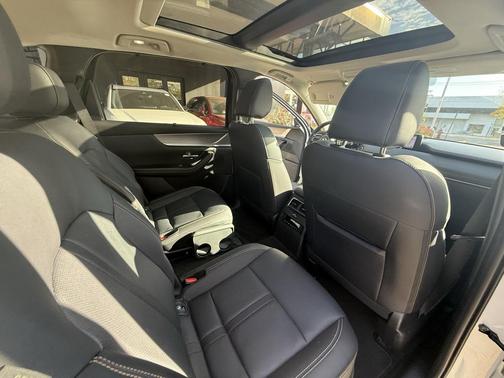 2024 Mazda CX-90 PHEV Premium