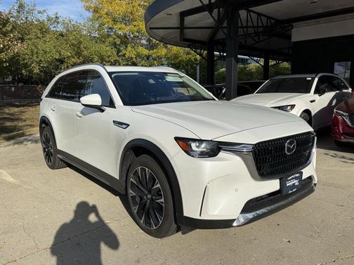 2024 Mazda CX-90 PHEV Premium