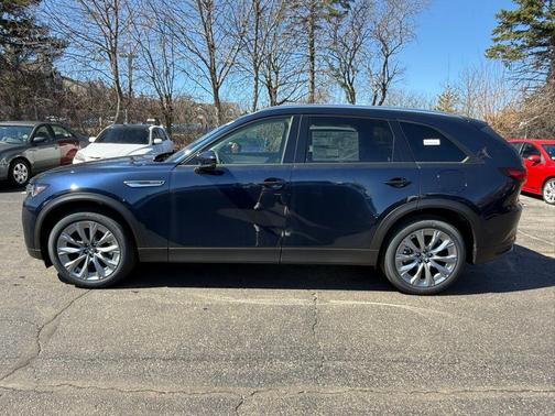 Deep Crystal Blue Mica 2026 Mazda CX-90 3.3 Turbo Preferred