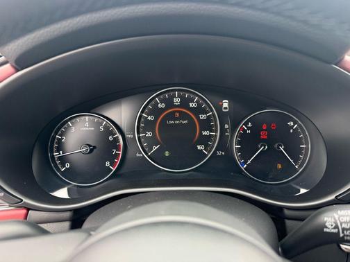 2026 Mazda Mazda3 2.5 S Carbon Edition