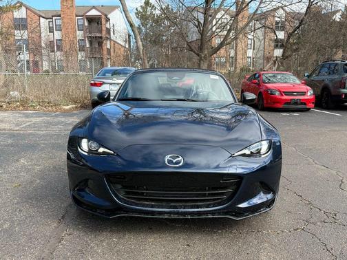Deep Crystal Blue Mica 2026 Mazda MX-5 Miata Club