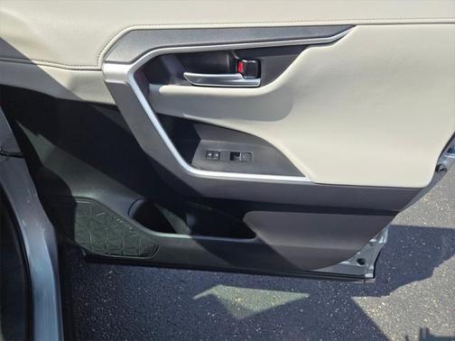 2024 Toyota RAV4 Hybrid Limited