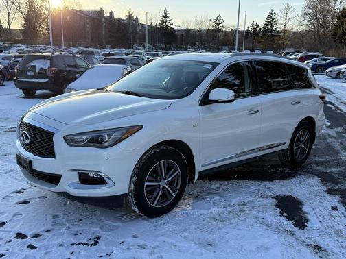 2017 INFINITI QX60 Base