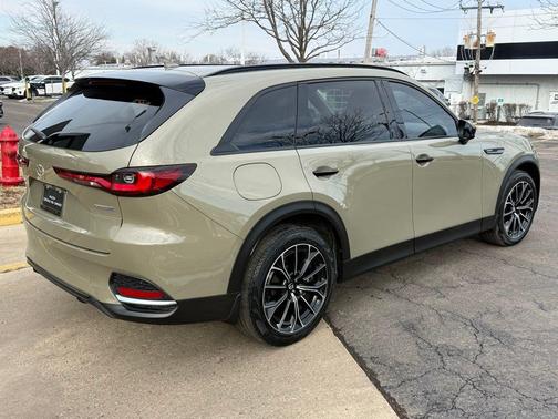 2025 Mazda CX-70 PHEV Premium Package